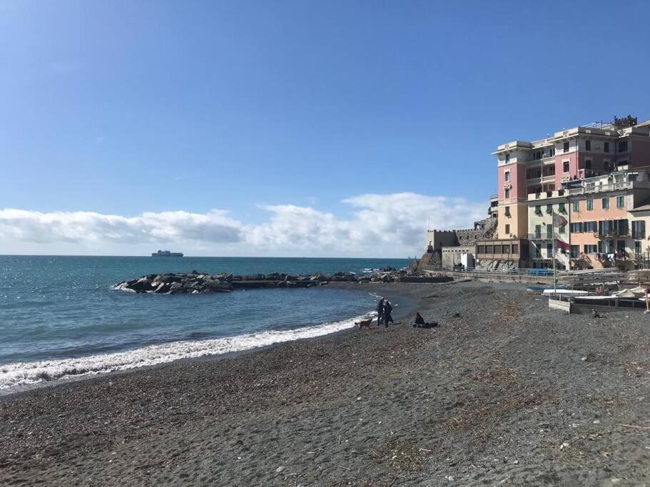 Pisi Home, 2 Min Dalla Spiaggia E Dall' Ospedale Gaslini 热那亚 外观 照片