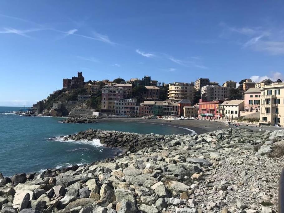 Pisi Home, 2 Min Dalla Spiaggia E Dall' Ospedale Gaslini 热那亚 外观 照片