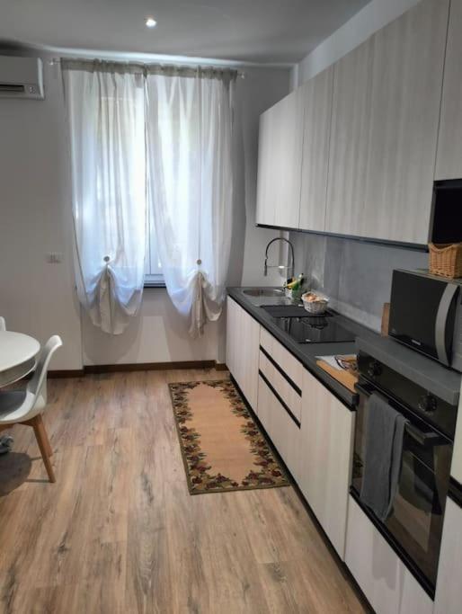 Pisi Home, 2 Min Dalla Spiaggia E Dall' Ospedale Gaslini 热那亚 外观 照片